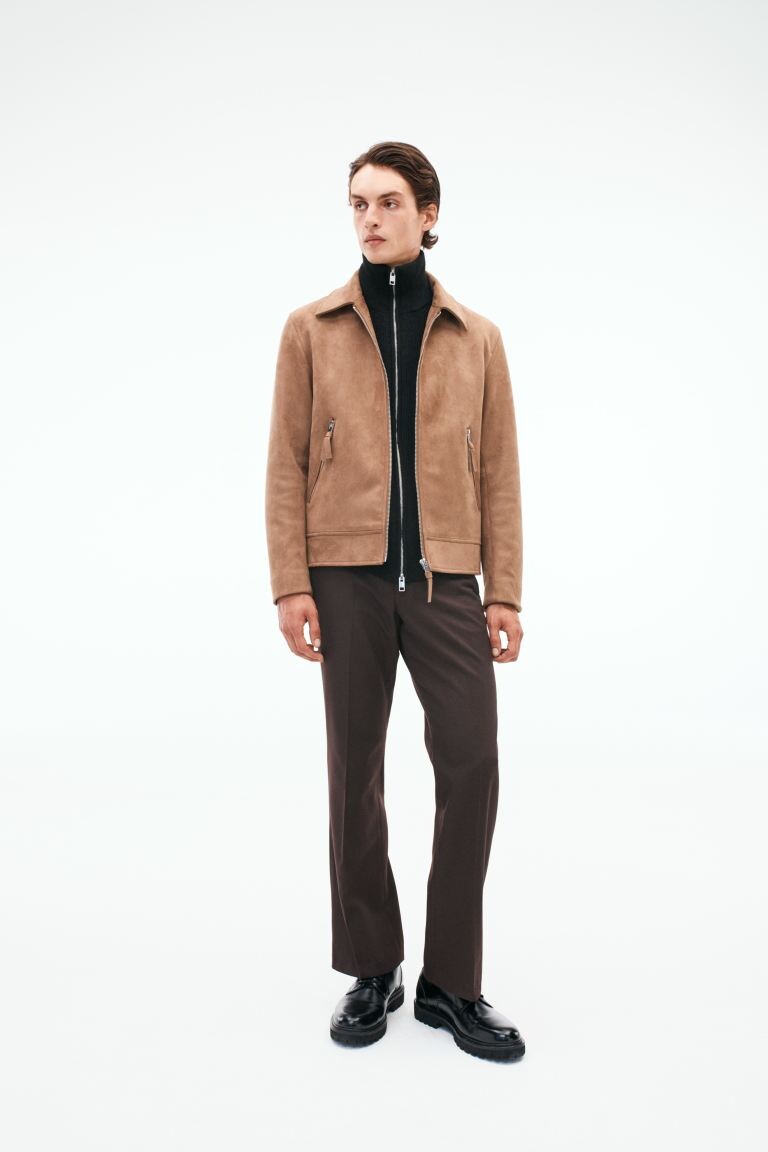 

Расклешенные брюки свободного кроя H&M