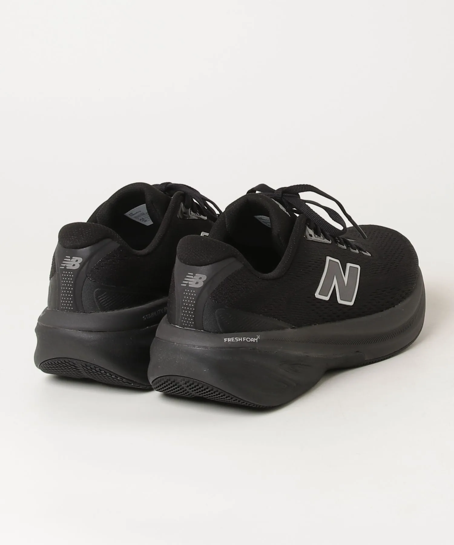 Мужские кроссовки для бега Fresh Foam X 860 v15 New Balance чёрные — фото 4