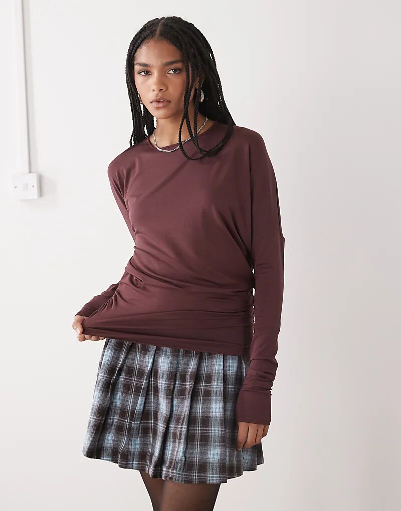 

Лонгслив с длинными рукавами и открытой спиной Weekday бордового цвета