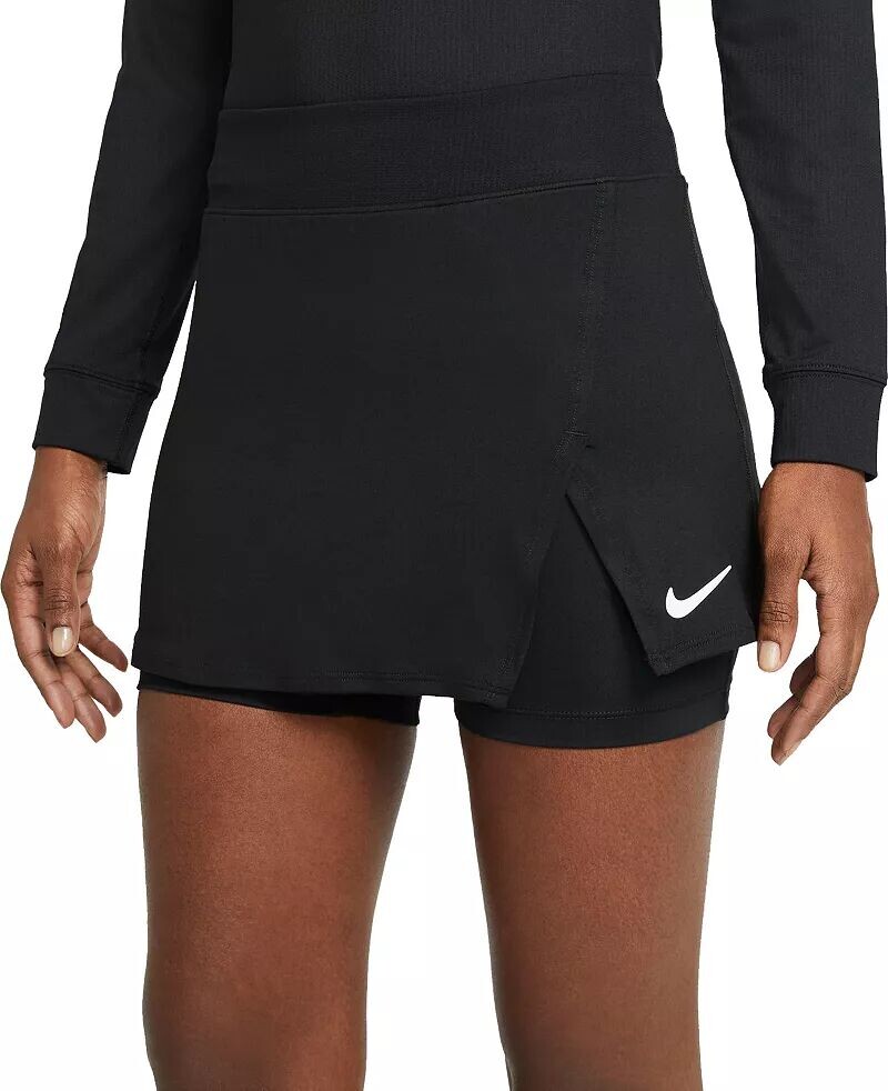 

Женские теннисные шорты NikeCourt Victory, черный