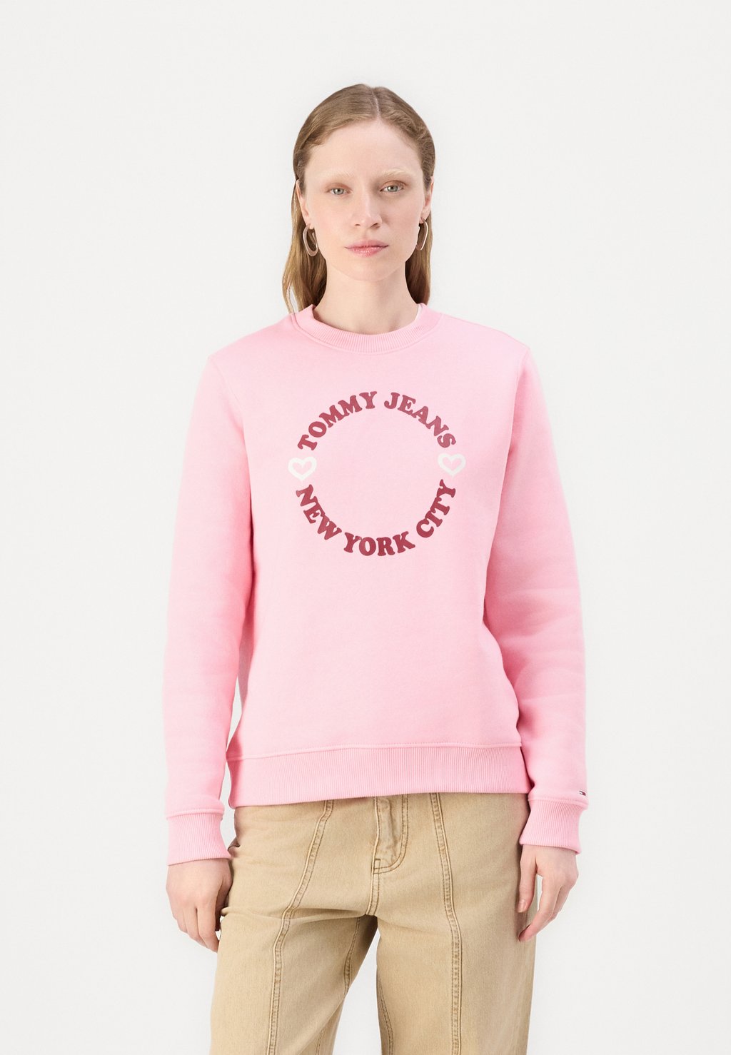 

Толстовка CREWNECK Tommy Jeans, фуксия