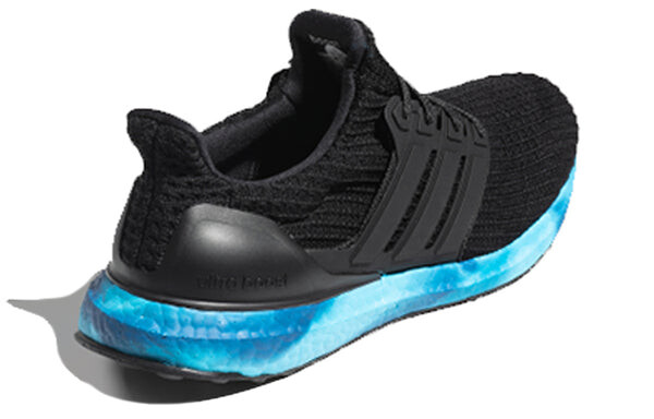 Кроссовки ультрабуст Adidas, черный — фото 3