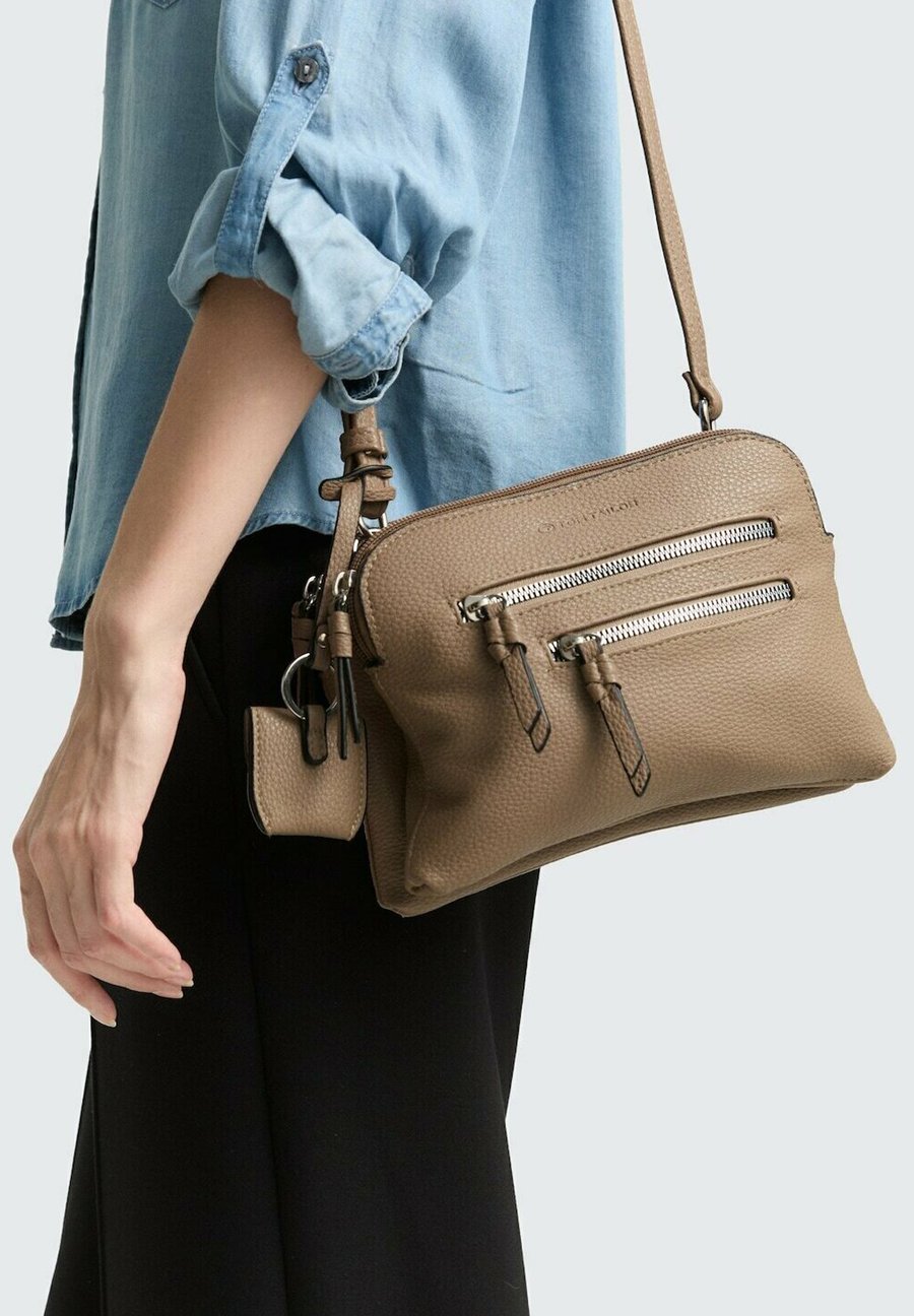 

Сумка кросс-боди TOM TAILOR Cross body bag, Taupe /Taupe