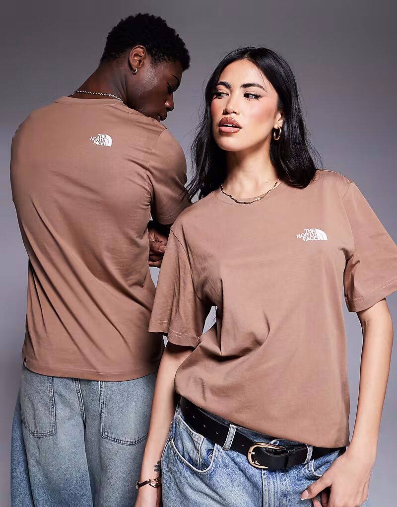 

Футболка с логотипом North Face Simple Dome на груди коричневого цвета