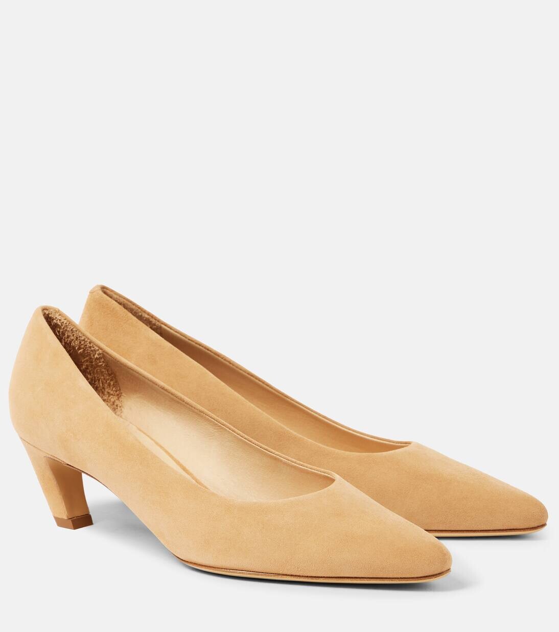 Туфли Peggy 50 из замши Gabriela Hearst, цвет dark camel