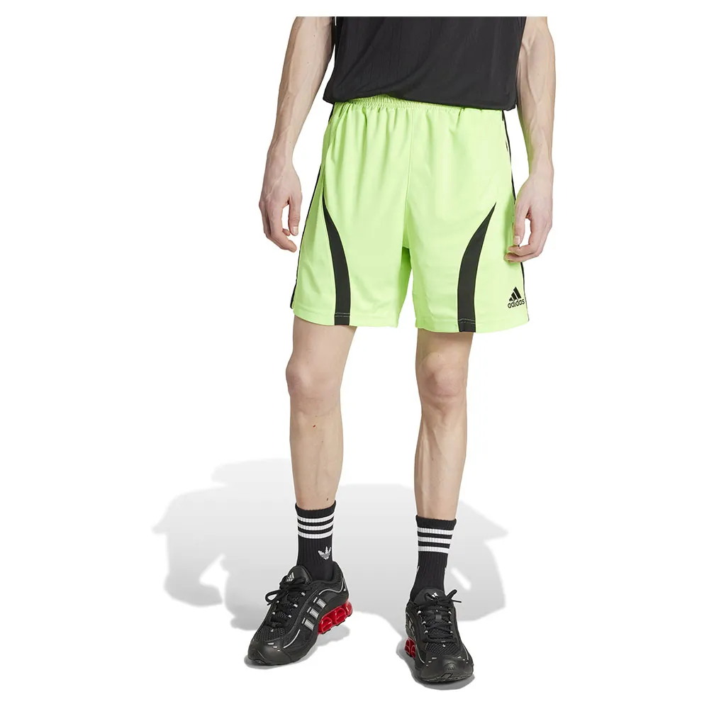 

Шорты adidas Originals Teamgeist Adicolor, зеленый