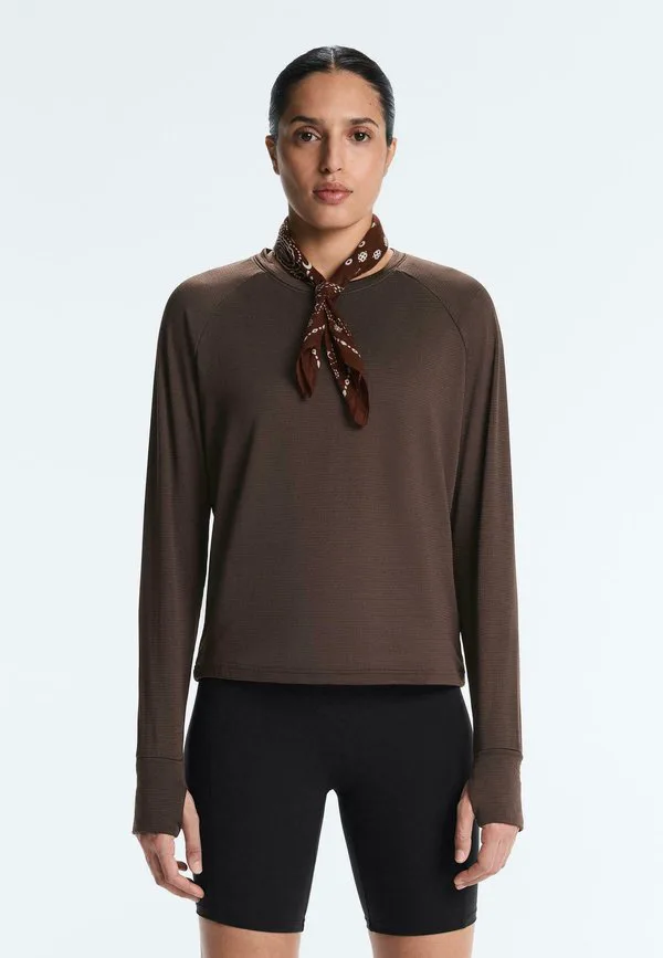 

Техническая футболка с длинными рукавами Oysho, Mottled Brown, Коричневый, Техническая футболка с длинными рукавами Oysho, Mottled Brown