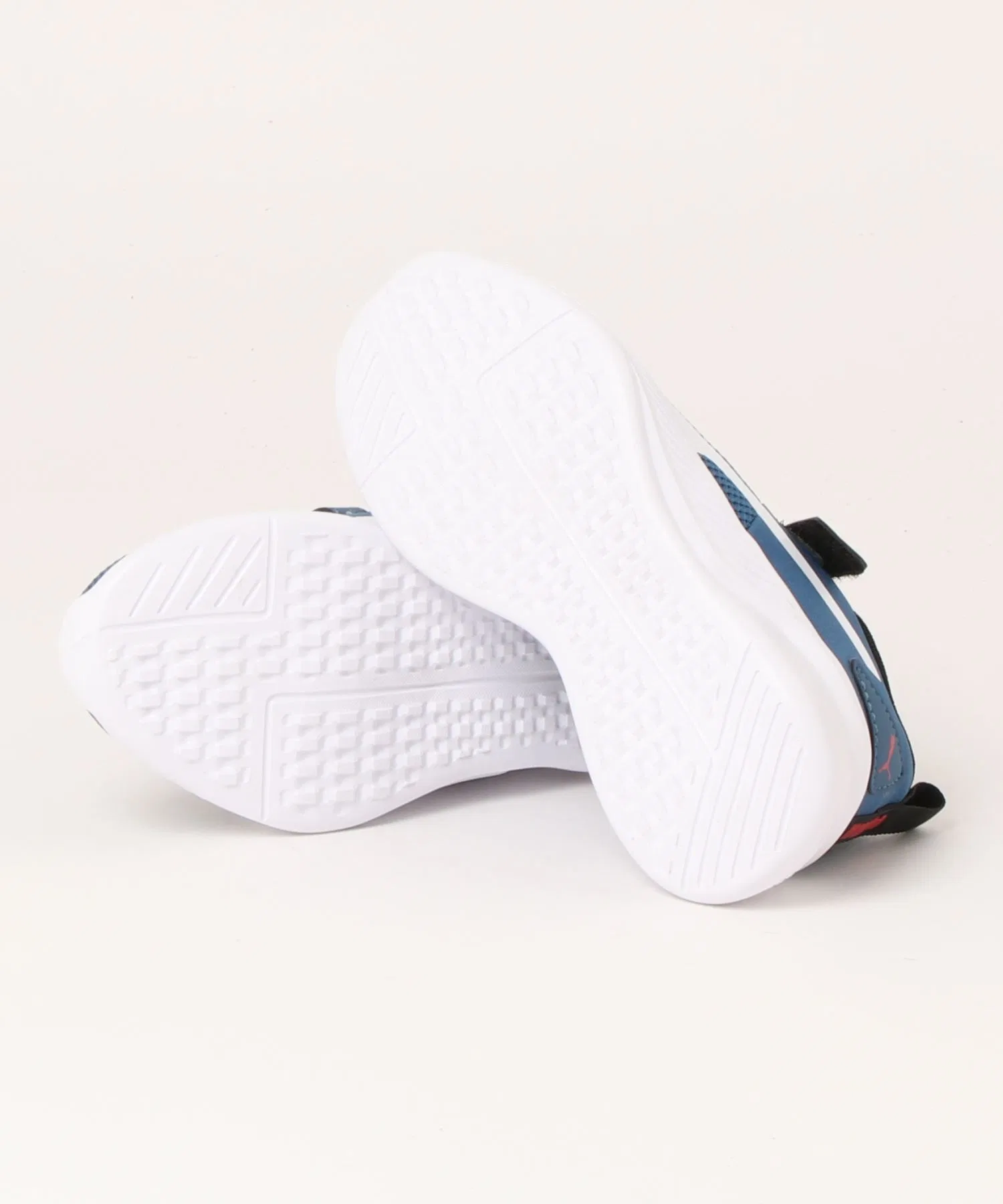 Детские кроссовки PUMA Flyer Runner V PS — фото 3