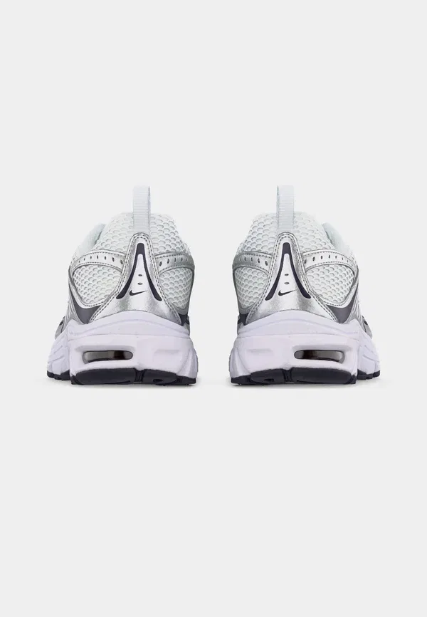 Кроссовки Nike Sportswear Air max moto 2k, белый с фиолетовым и серебристым — фото 4