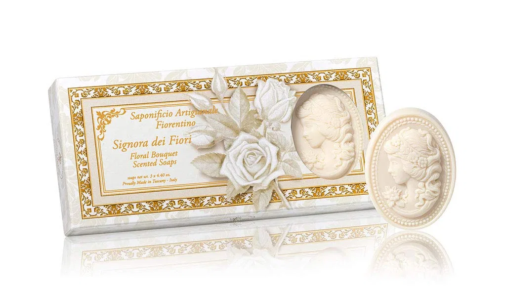 Набор дизайнерского натурального мыла Lady of the Flowers с цветочным ароматом, 3 шт. по 125 г Saponificio Artigianale Fiorentino