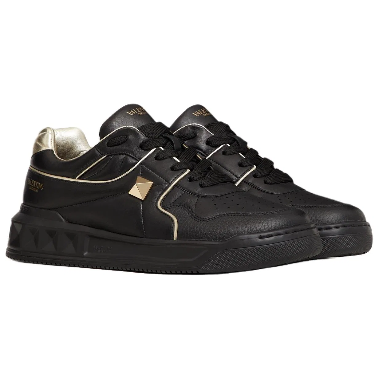 Кроссовки низкие с шипами Valentino Garavani Rockstud Original Shoe Box Included — фото 4