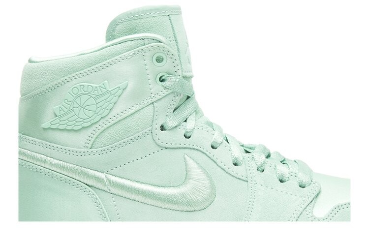 Кроссовки Air Jordan Wmns Air Jordan 1 Retro High 'Season of Her: Mint', зеленый — фото 2