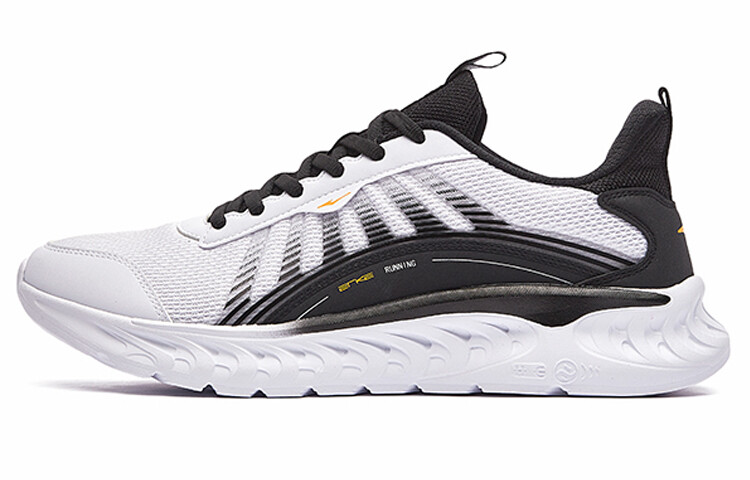 

ERKE Aurora Lifestyle Shoes Men Low-top White/Black