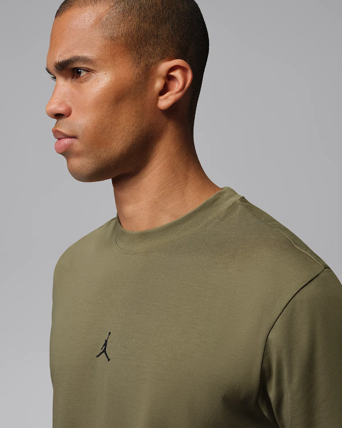 Мужская футболка Dri-FIT Jumpman Jordan Sport, Medium Olive/Black — фото 3