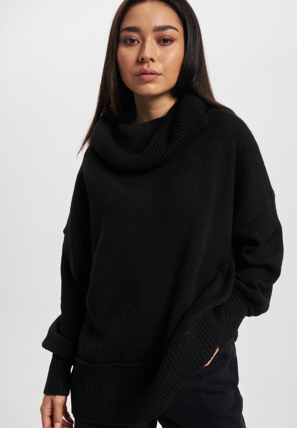 

Джемпер ONLHAZEL COWLNECK ONLY, черный