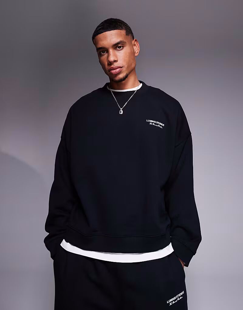 

Свитшот River Island Essential с круглым вырезом черного цвета