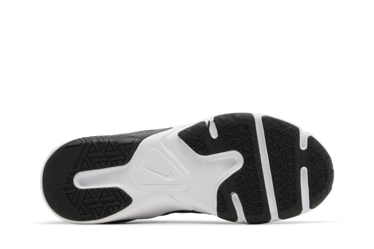 Кроссовки Nike Wmns Legend Essential, черный — фото 4