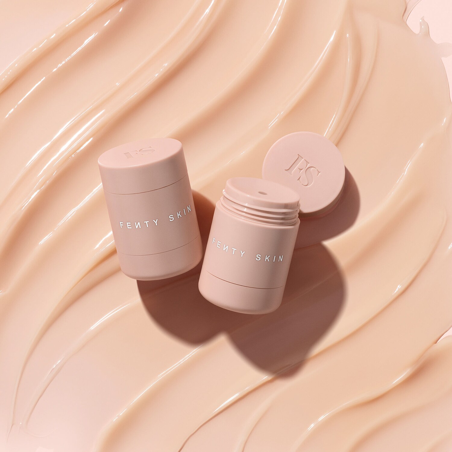 Маска для губ для гладкости и регенерации кожи губ Plush Puddin' Fenty Skin, Salted Caramel (15 g) — фото 2
