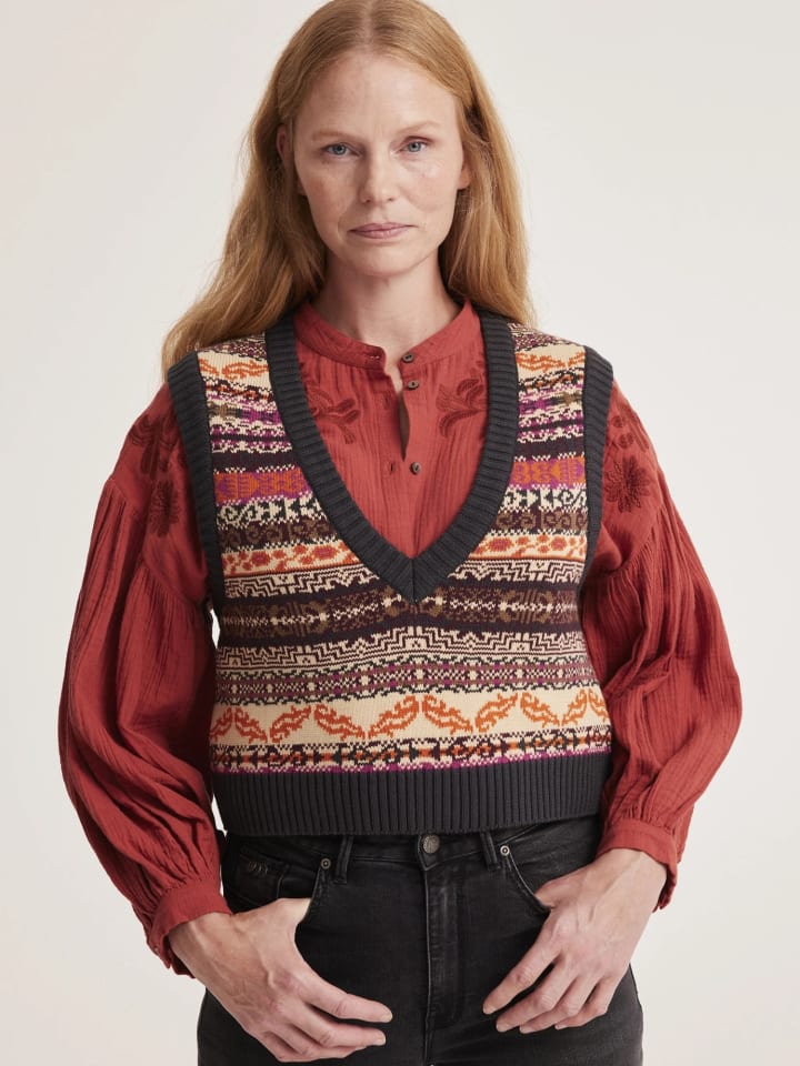 

Odd Molly Жилет коричневого сливового цвета