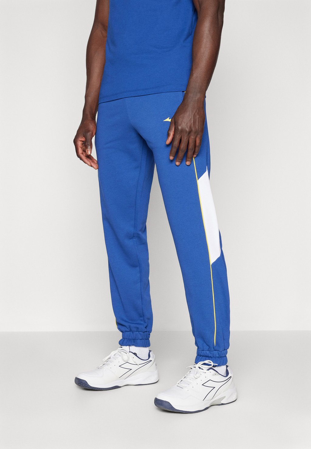 

Спортивные брюки ATHLETICS PANT Mizuno, синий