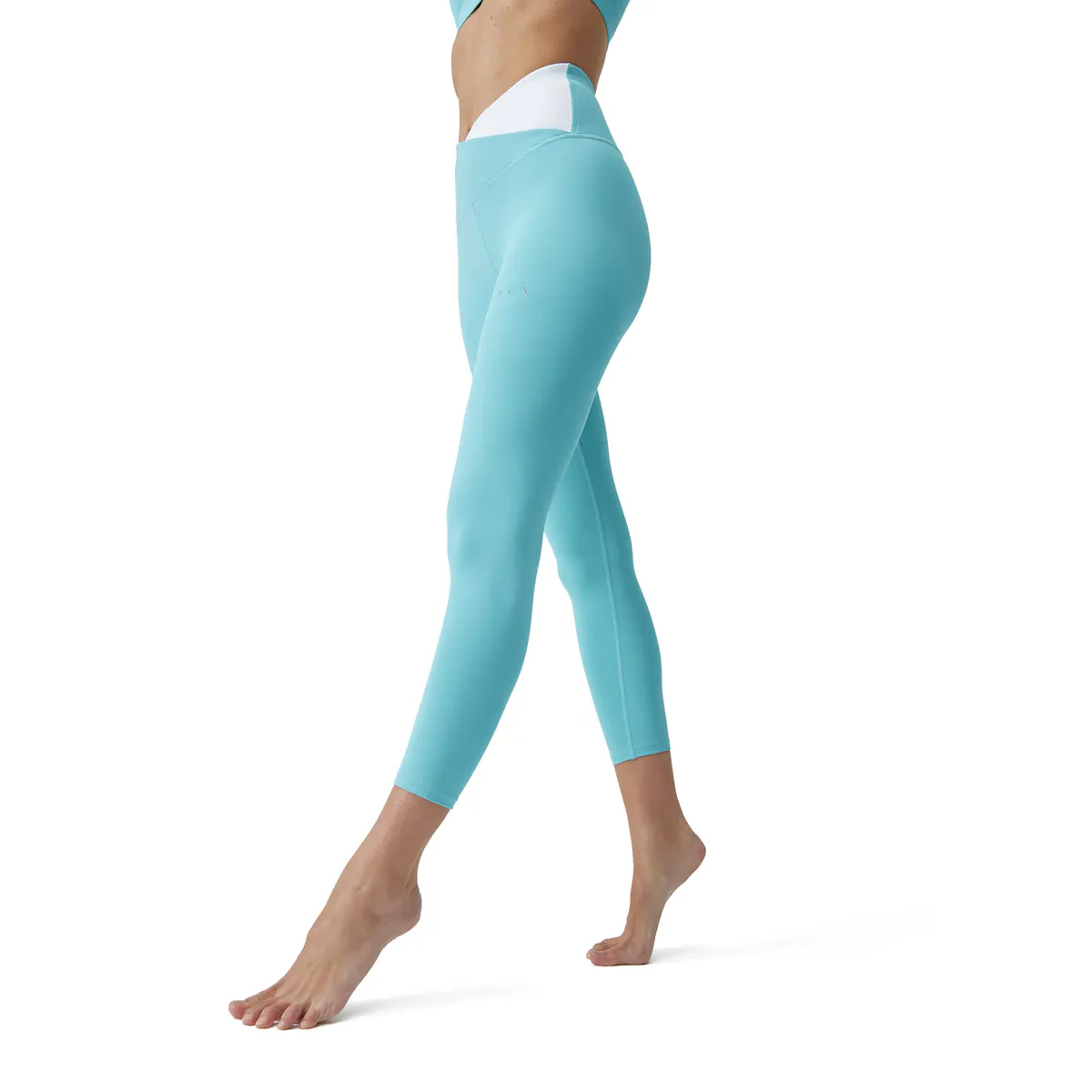 

Женские леггинсы Cleo Born Living Yoga, светло-голубой