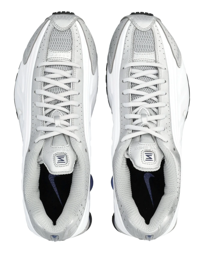 Футуристические кроссовки Shox R4 Nike, белый — фото 2