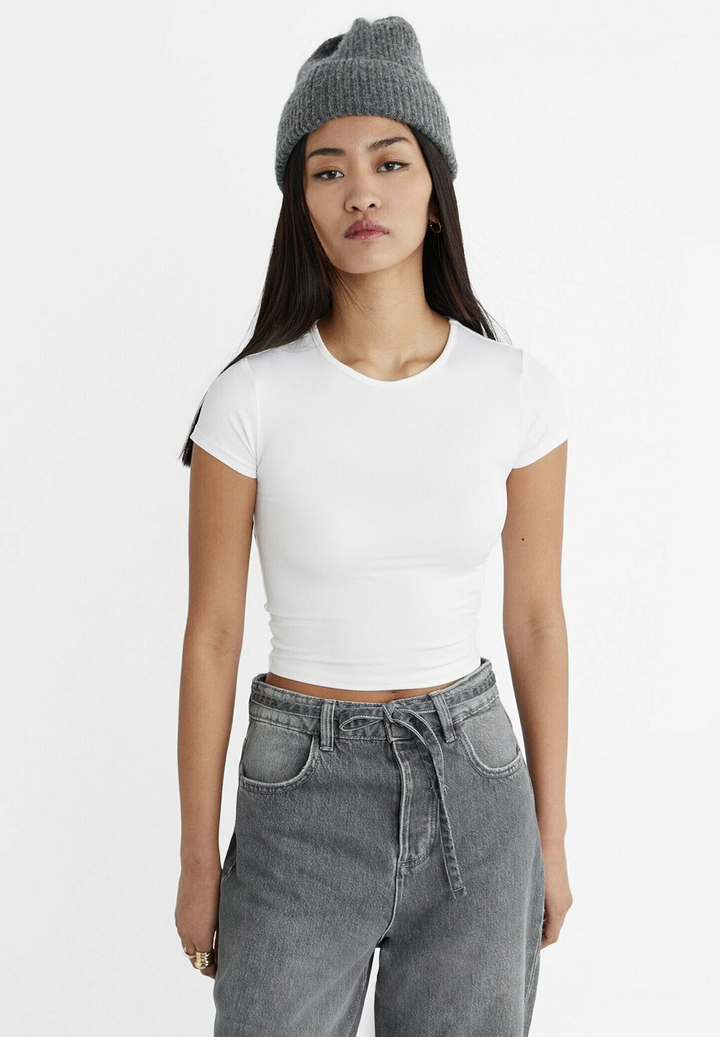 

Футболка базовая Stradivarius, цвет white