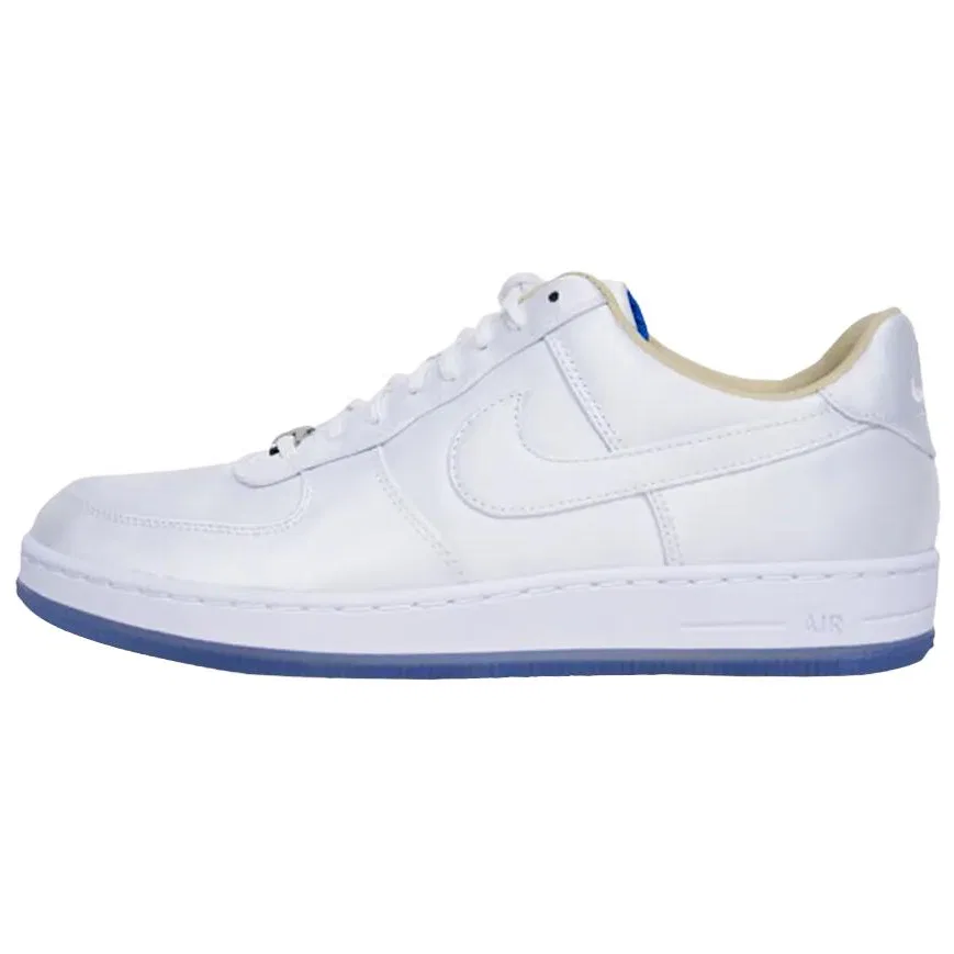 Кроссовки скейтбординг Nike Air Force 1 белые