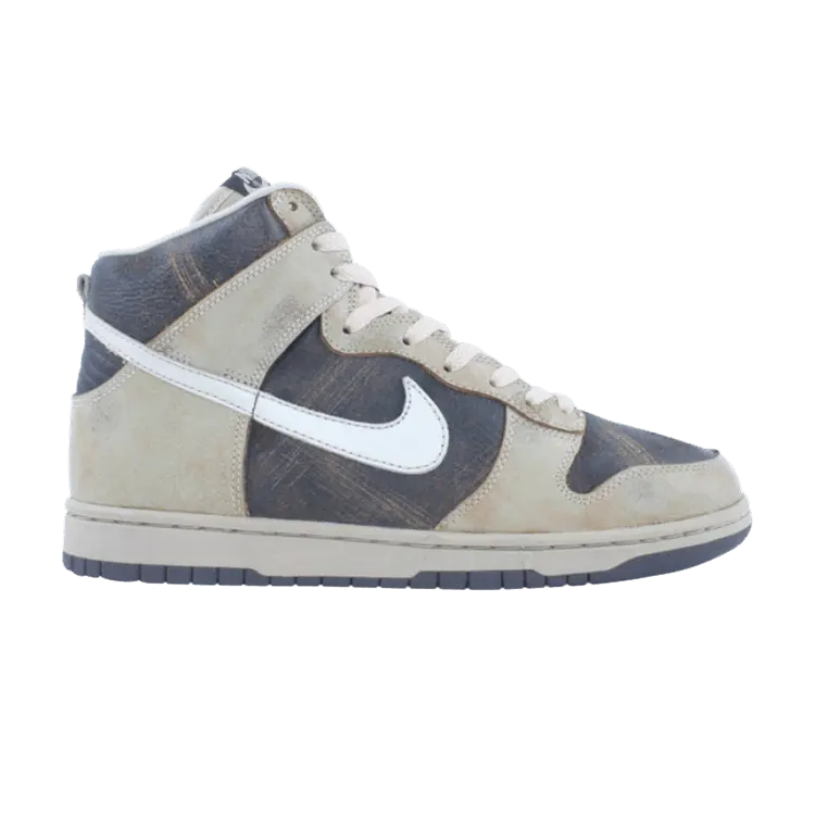 

Кроссовки Nike Dunk High