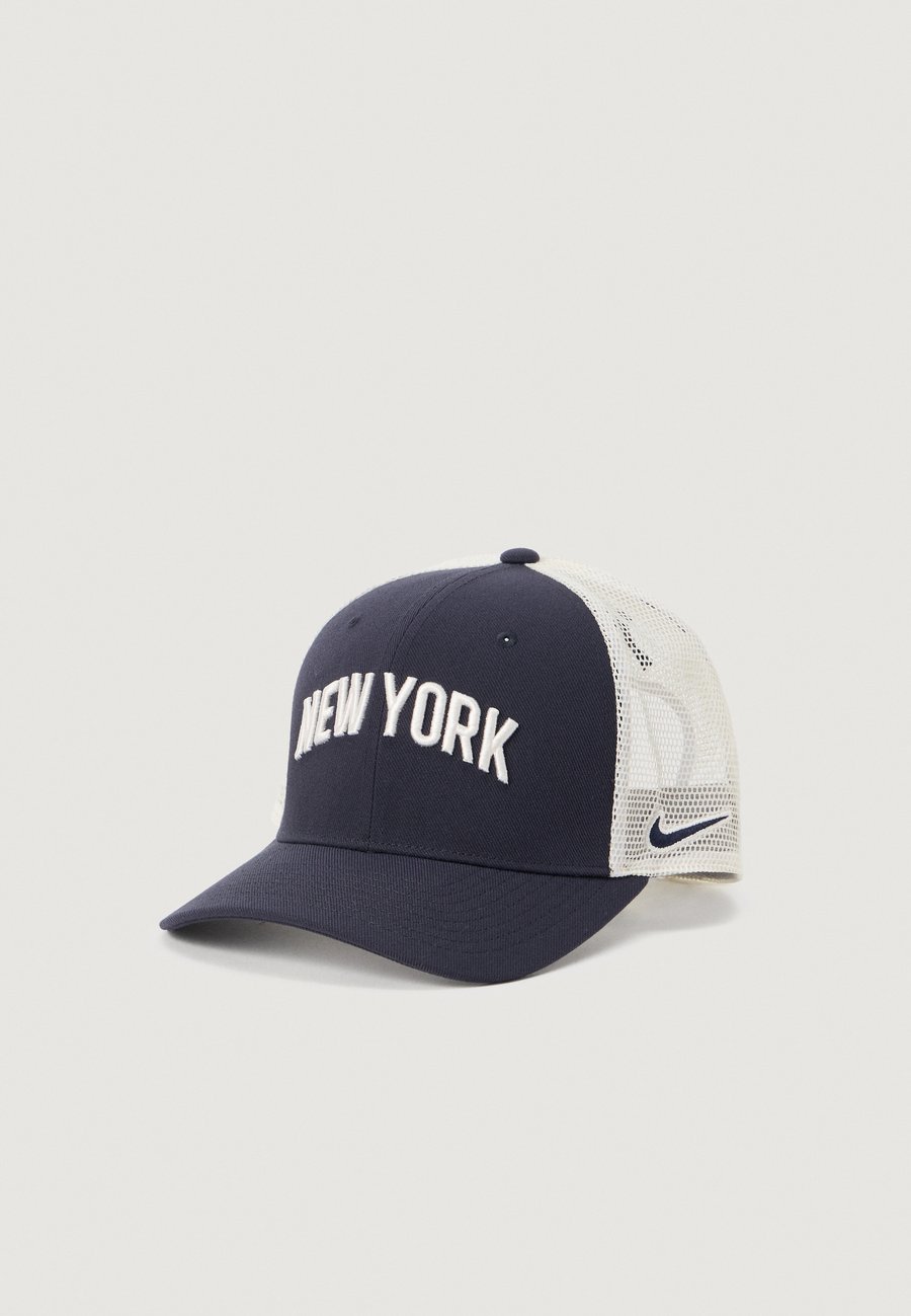 

Бейсболка Nike Performance NEW YORK YANKEES TRUCKER UNISEX, Pitch Blue/Dark Blue