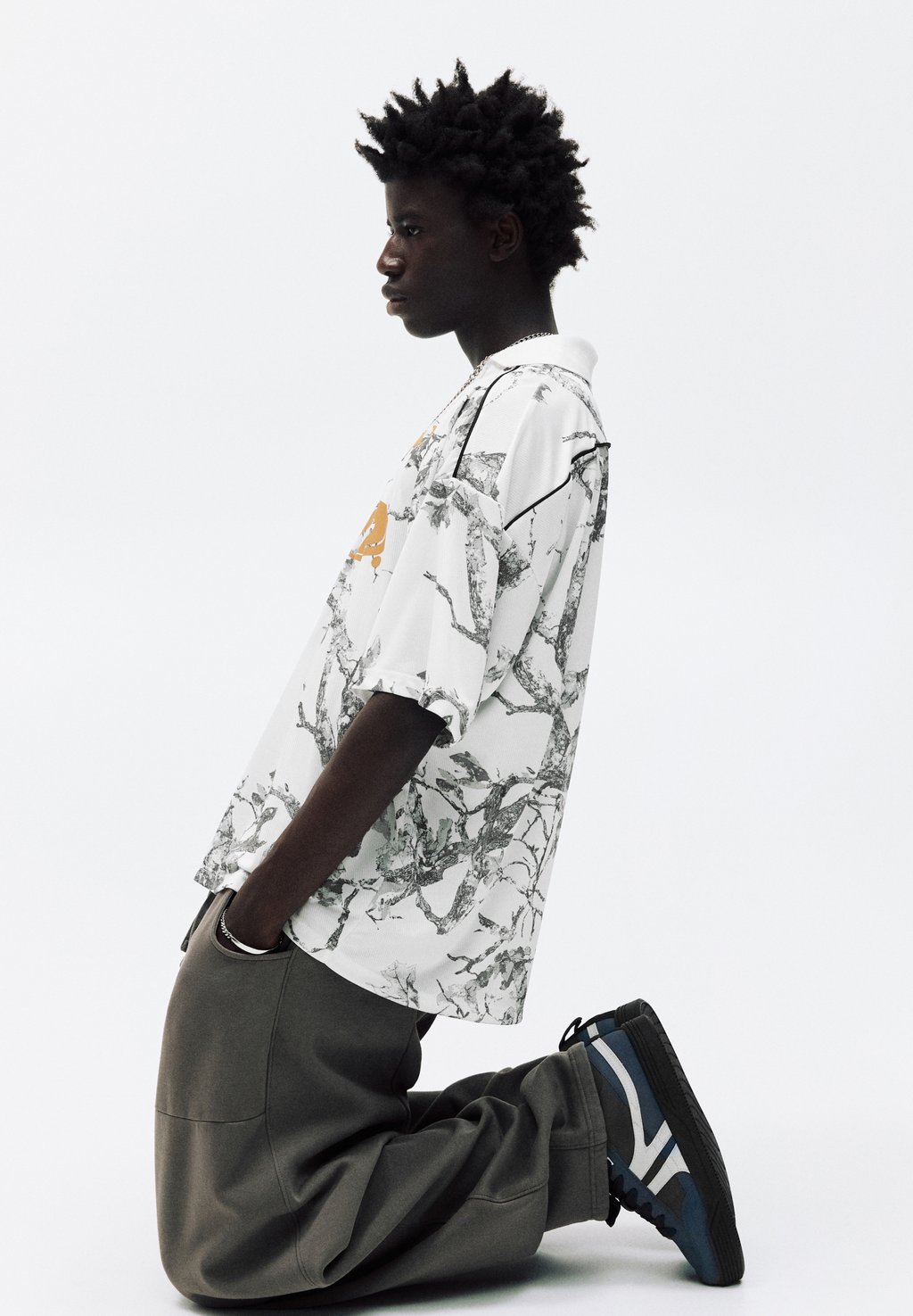 

Кроссовки PULL&BEAR, темно-серый