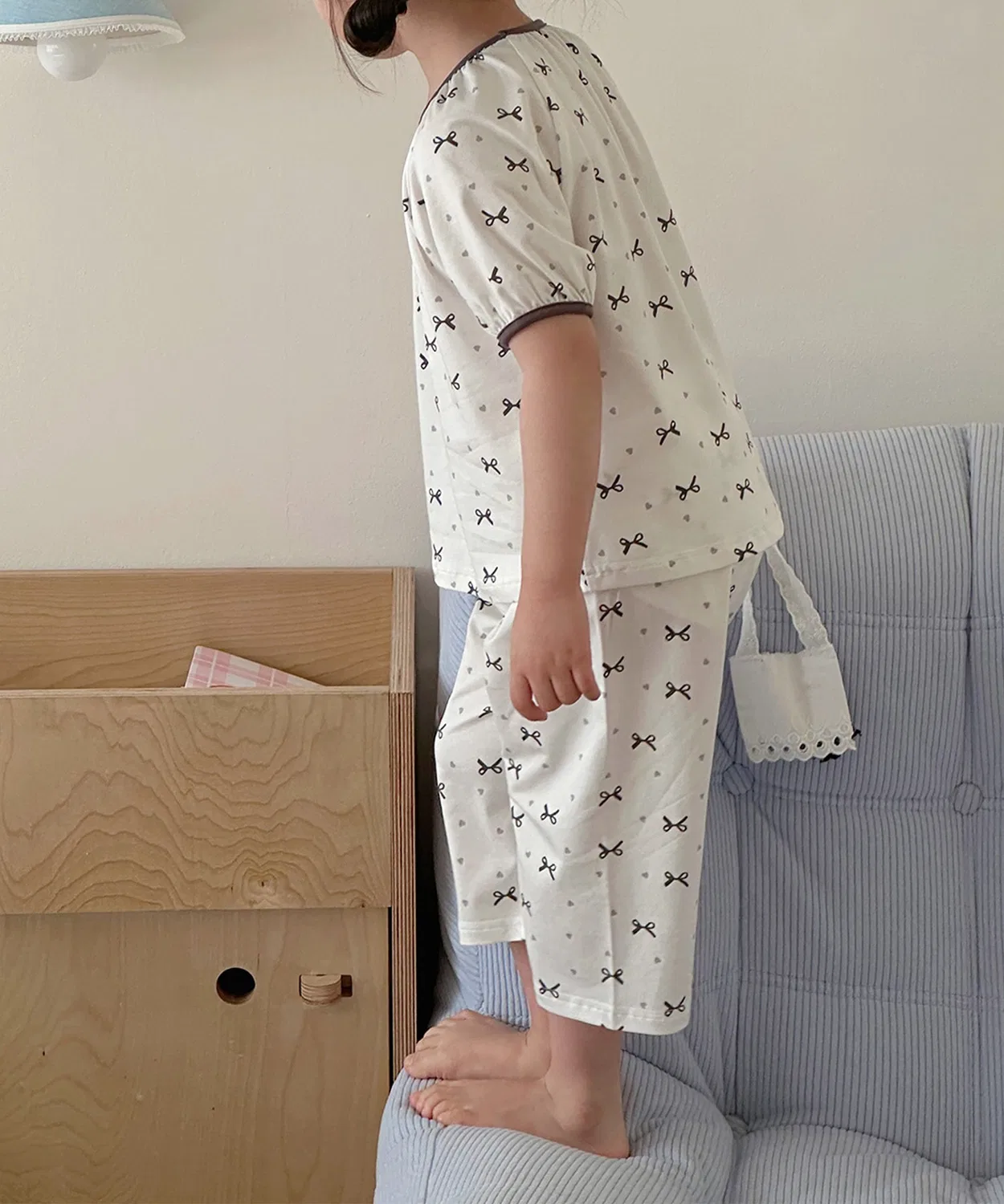Комплект пижамы с принтом aimoha-KIDS- из тенселя, оф-вайт — фото 2