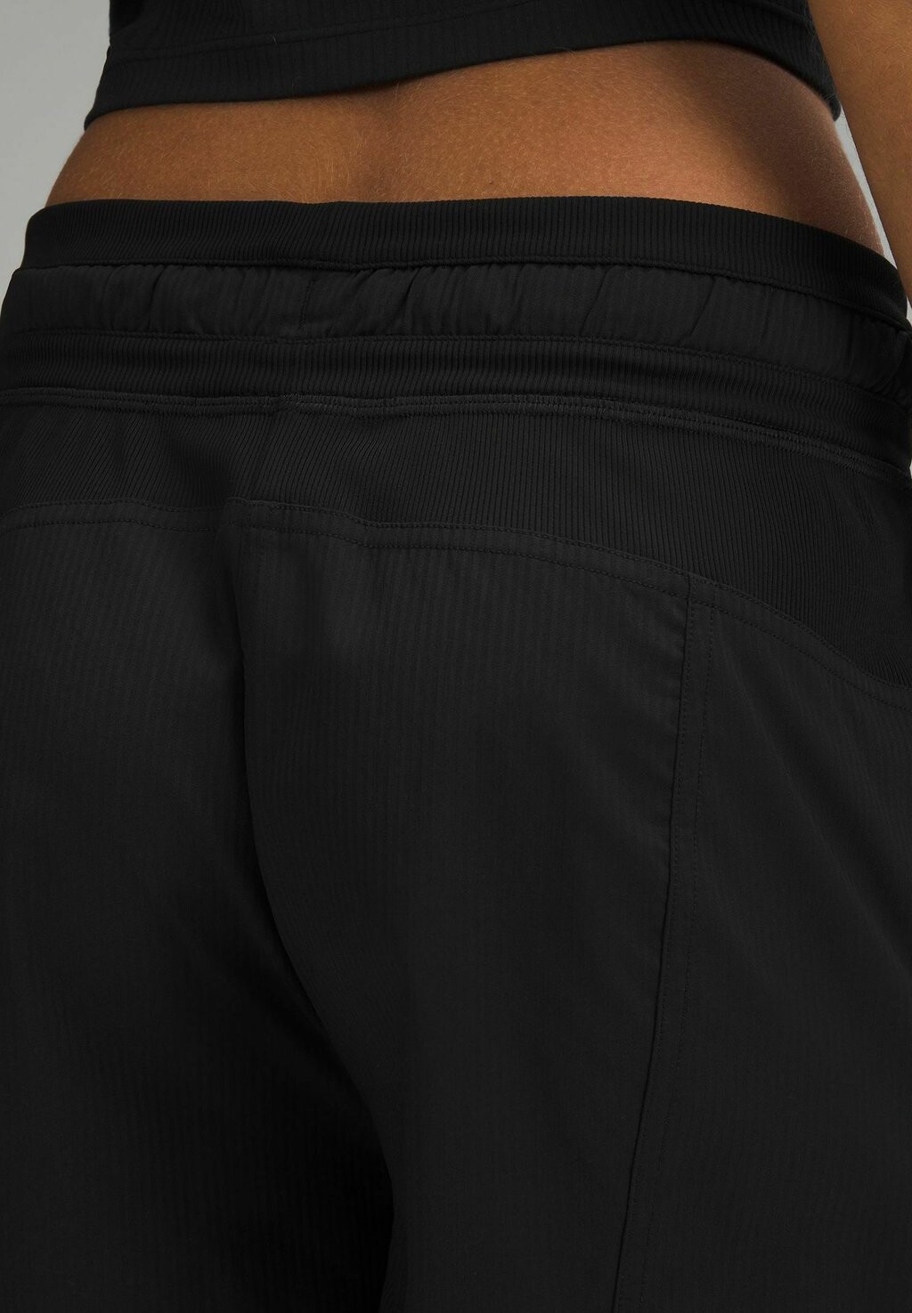 

Спортивные шорты DANCE STUDIO lululemon, черный