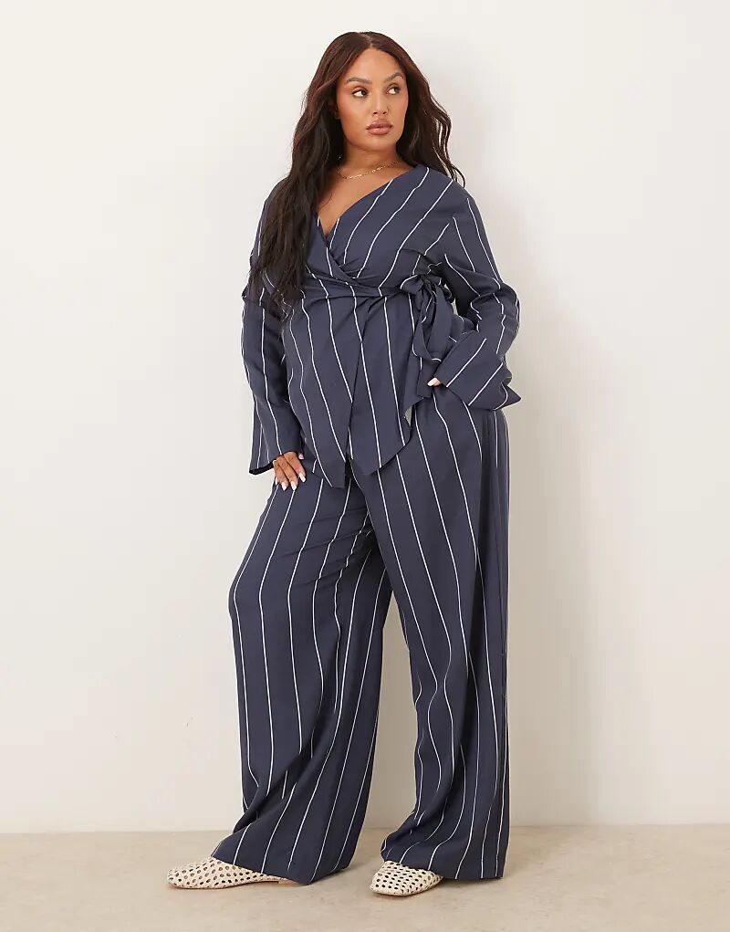 

Широкие брюки ASOS DESIGN Curve в синюю полоску — часть комплекта