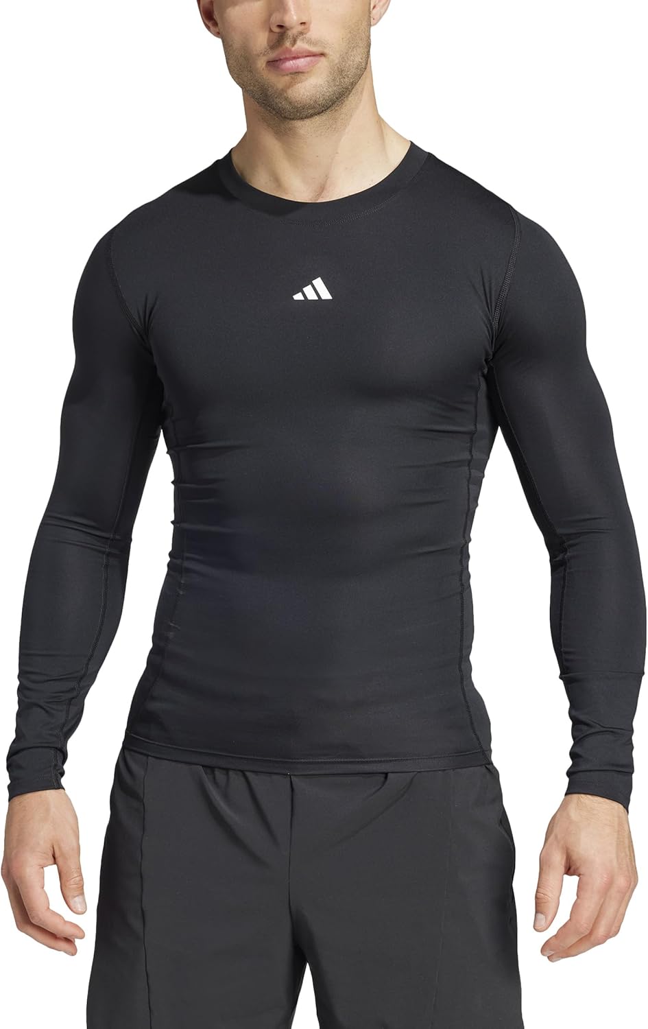 Мужская тренировочная компрессионная футболка с длинным рукавом adidas KVF02 Techfit, черный — фото 2