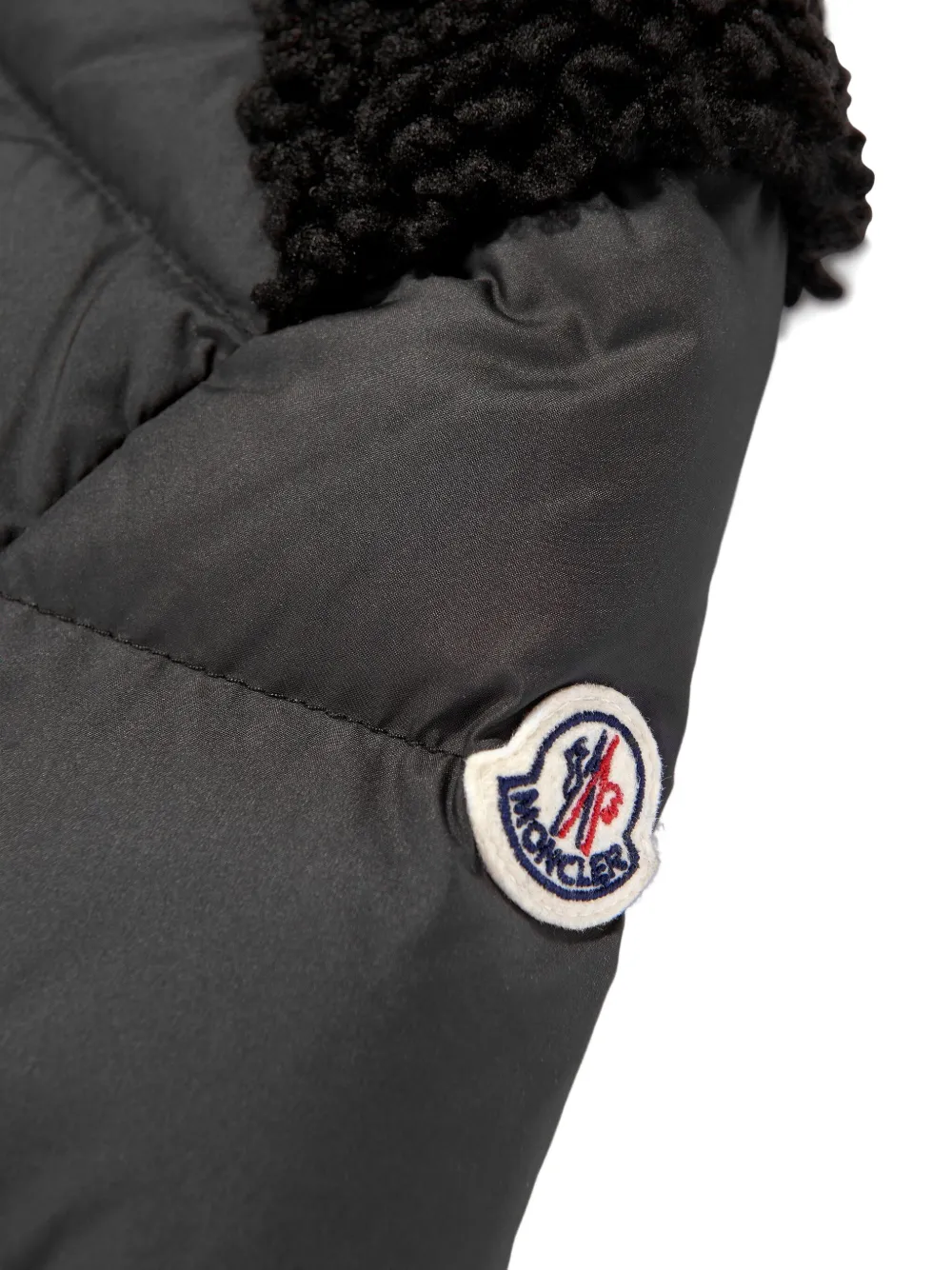 Стеганая куртка Vard с фактурным воротником Moncler Enfant, черный — фото 4
