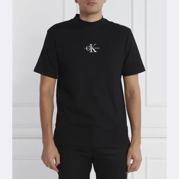 

Футболка стандартного кроя Calvin Klein, черный