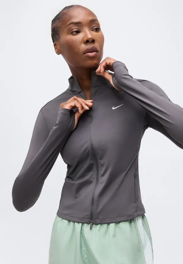 Куртка для бега Swift Running Jacket Nike Performance, средне-серый — фото 4