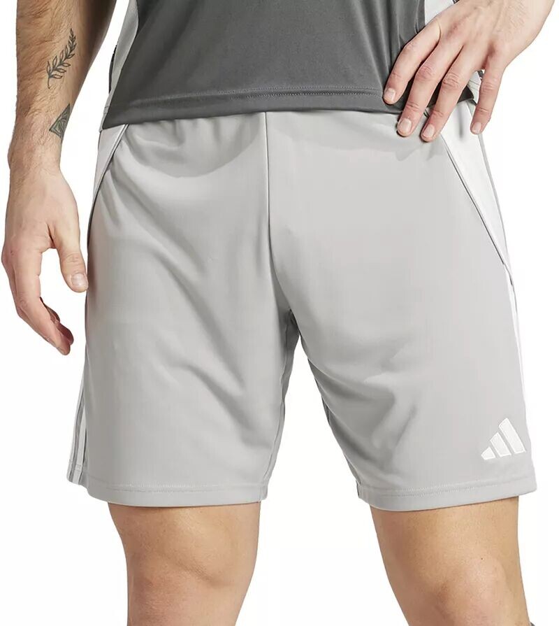 

Мужские шорты Adidas Tiro 24