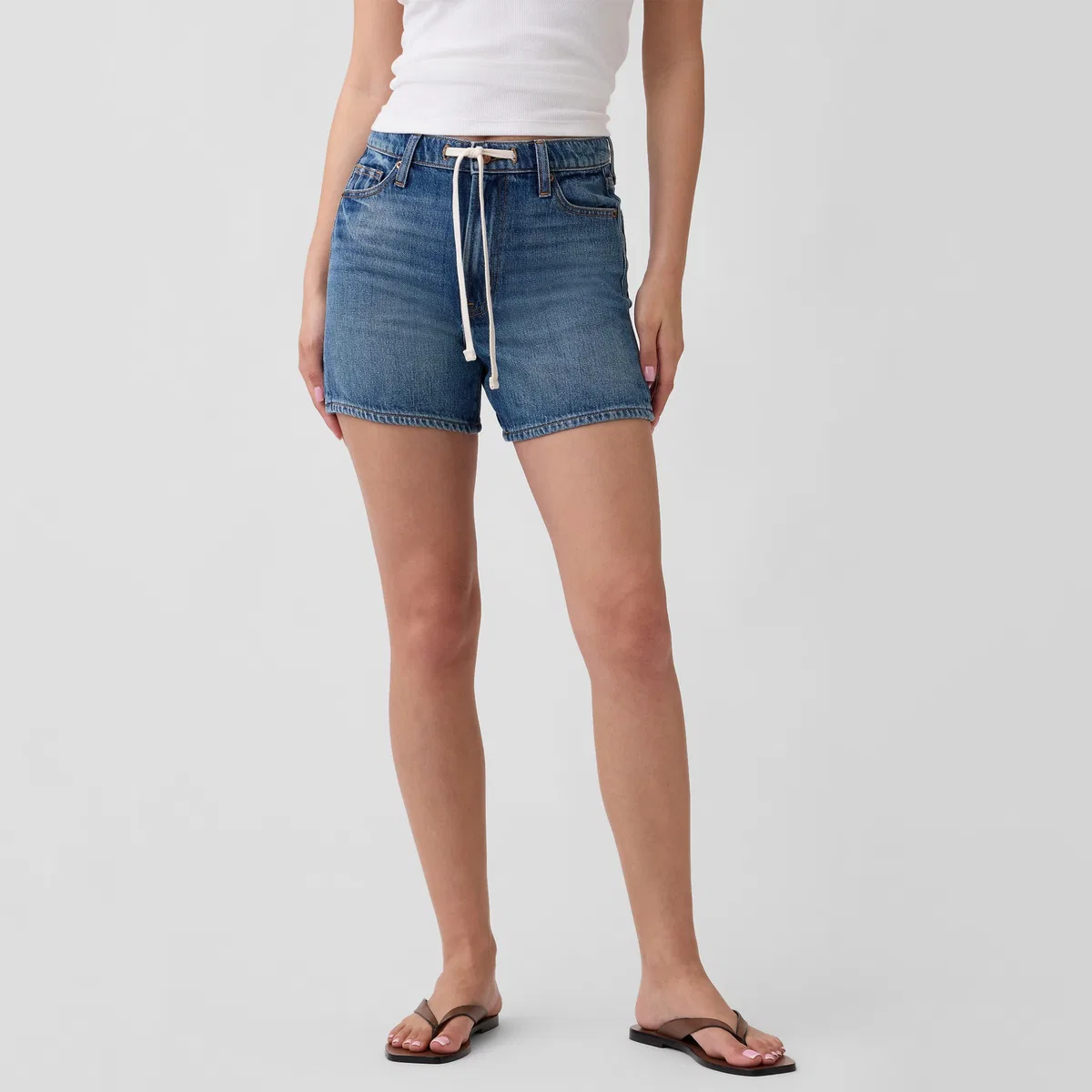Джинсовые шорты темные GAP Dark Color Washed — фото 4