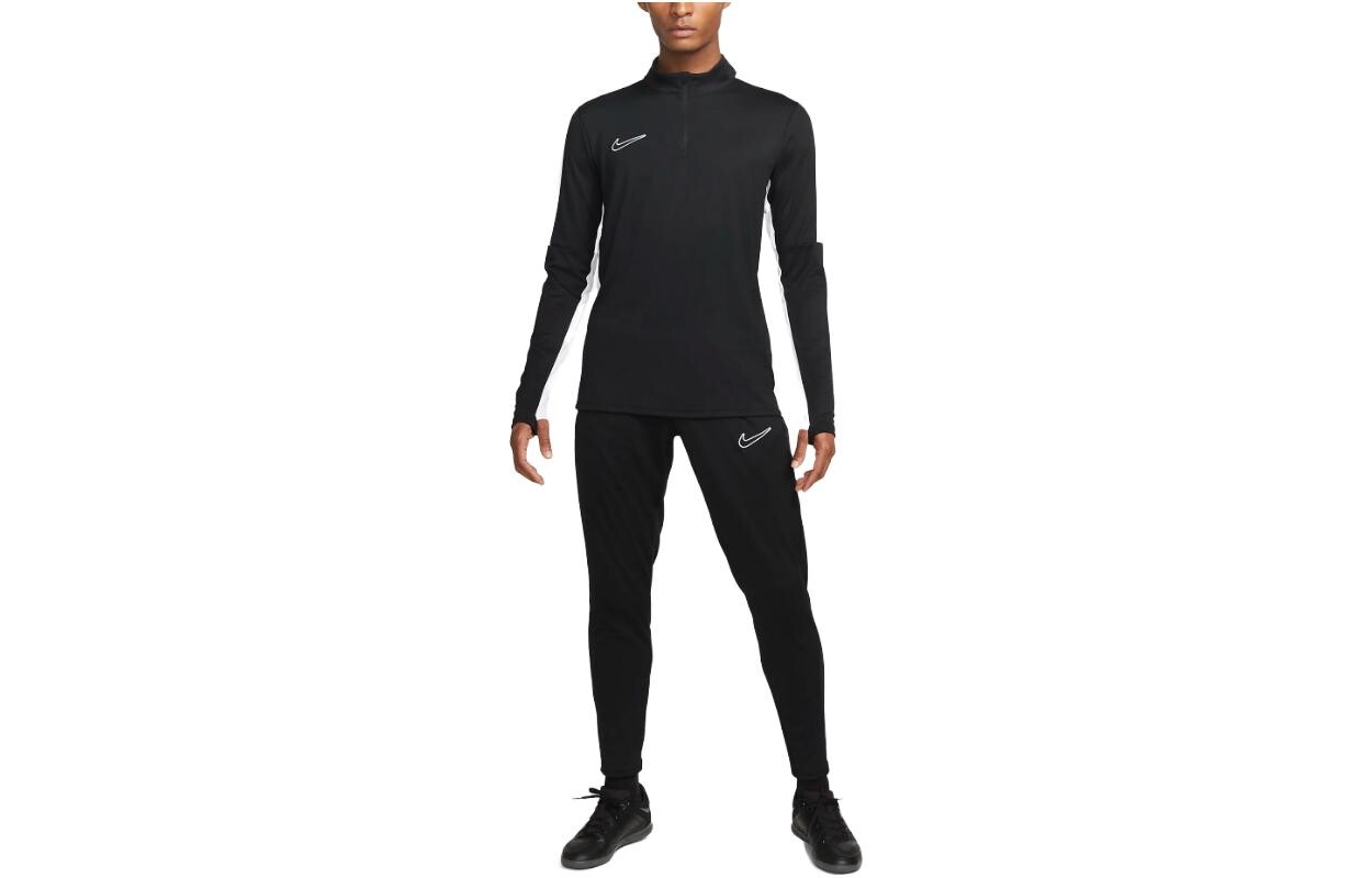 

Футболка мужская черная Nike, черный
