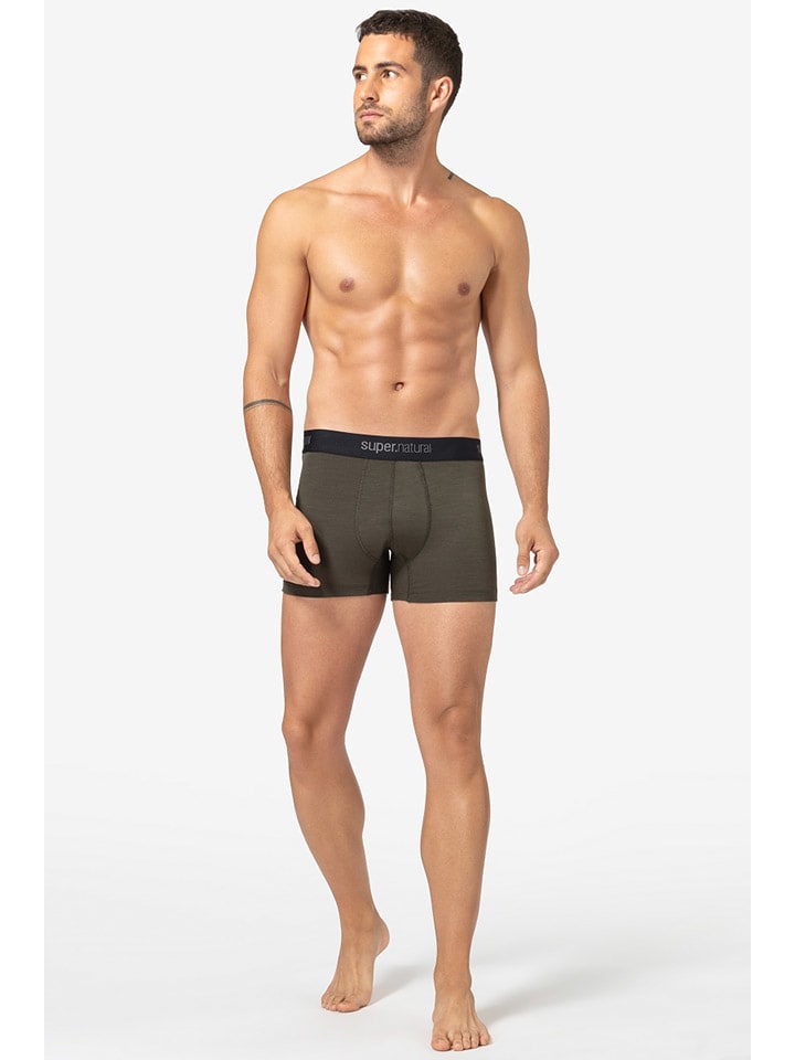

Super.natural Функциональные боксерские шорты "Тундра" антрацитового цвета
