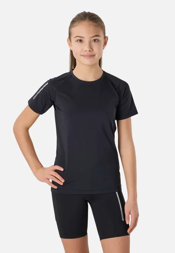 Футболка для тренировок Swedemount Core Training Tee G Jr Basic T-Shirt, черный