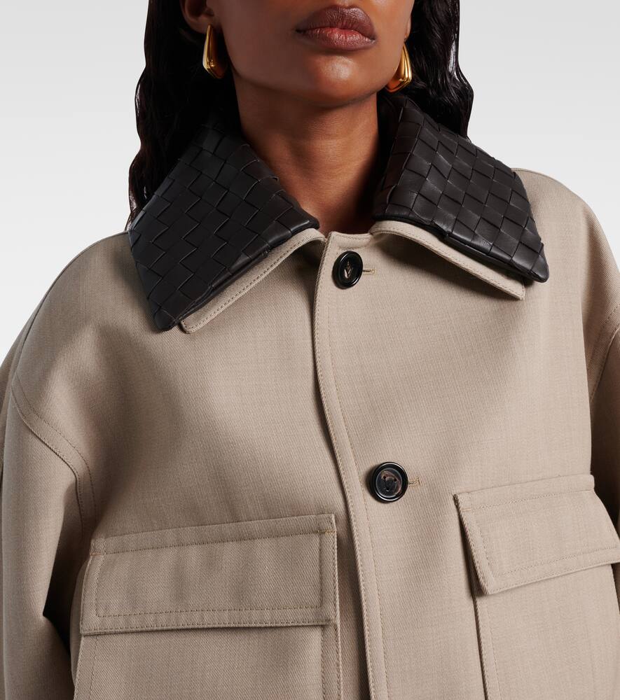 Кроп куртка из шерсти с кожаными деталями Bottega Veneta, Beige Melange — фото 4
