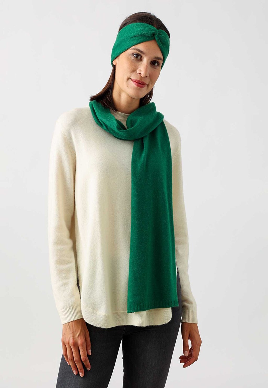 

Шарф CLASSIC KURZ Zwillingsherz, зеленый