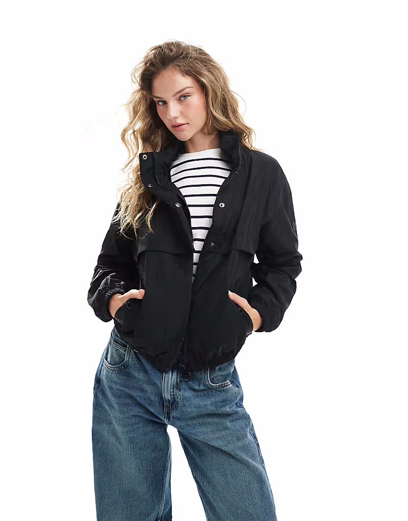 

Куртка с капюшоном Barbour International черного цвета