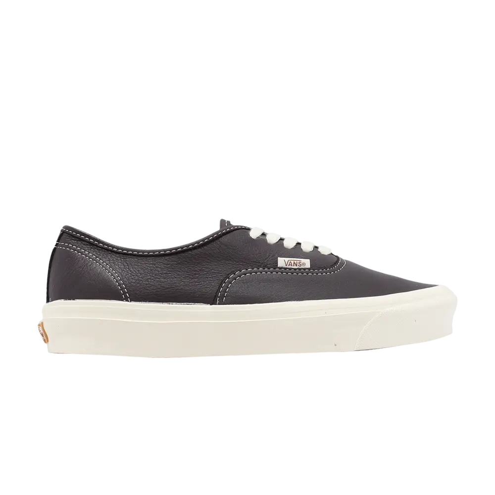 

Ботинки Authentic 44 DX Vans, черный
