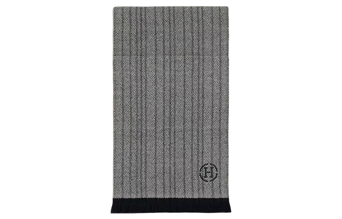 

Вязаный шарф мужской серый HERMES