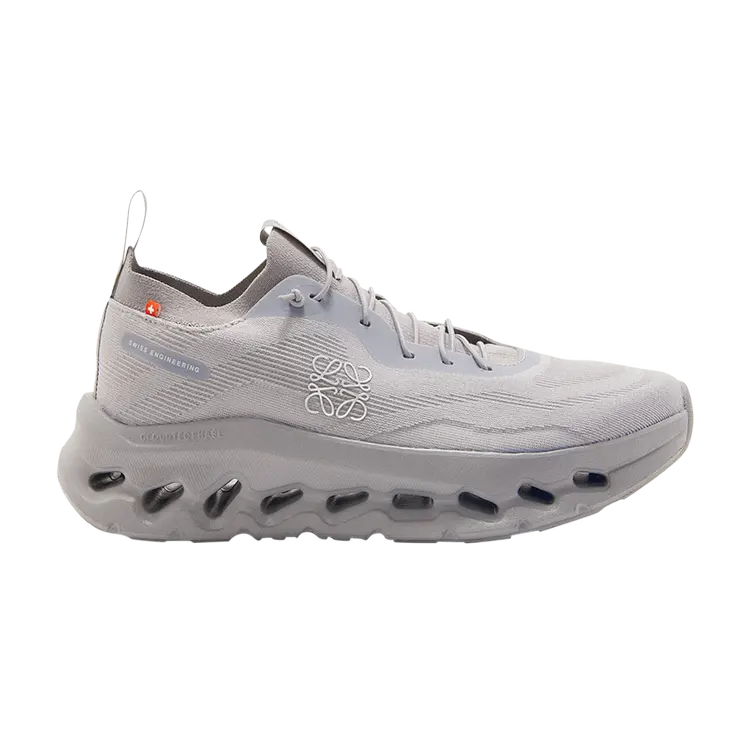 

Кроссовки ON Loewe x Cloudtilt 'Slate Grey', серый