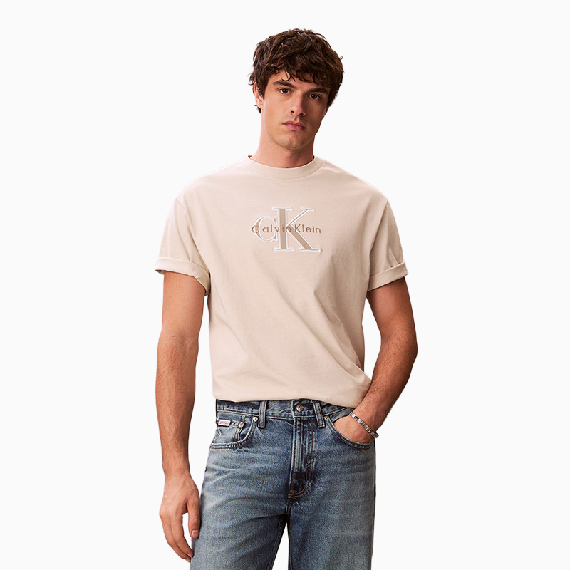 Футболка мужская с круглым вырезом, прямой крой Calvin Klein, ub1-space черный — фото 3